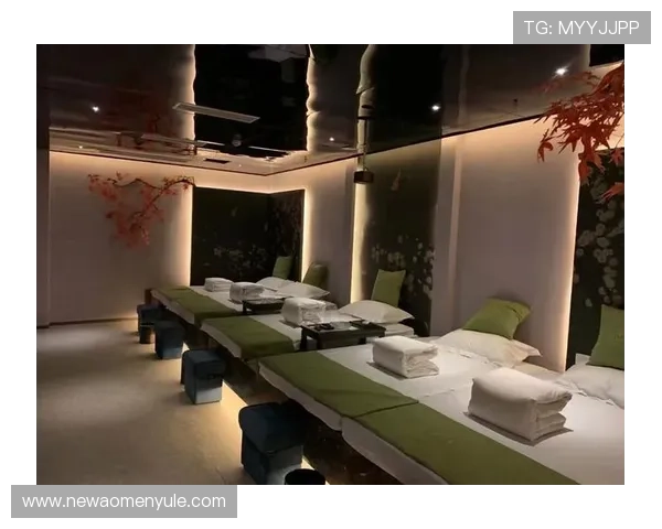 在百利宫澳门的豪华客房中放松身心,享受一段尊贵舒适的住宿时光 在百利宫澳门的豪华客房中放松身心,享受一段尊贵舒适的住宿时光